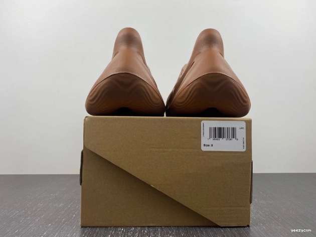 Adidas Red Yeezy HP5335 RNR Clay Foam 1011
